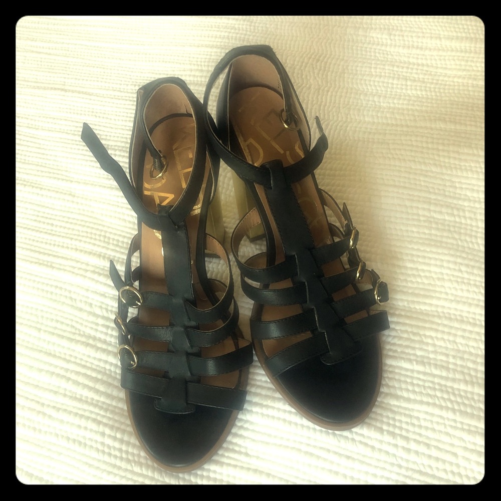 Kelsi Dagger heeled sandal